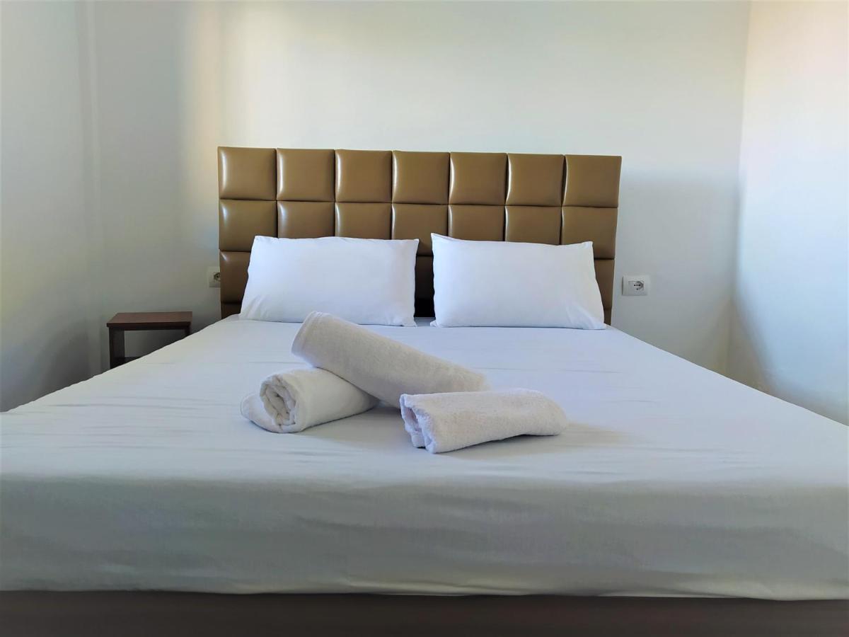 Ahmeti Rooms Ksamil Esterno foto