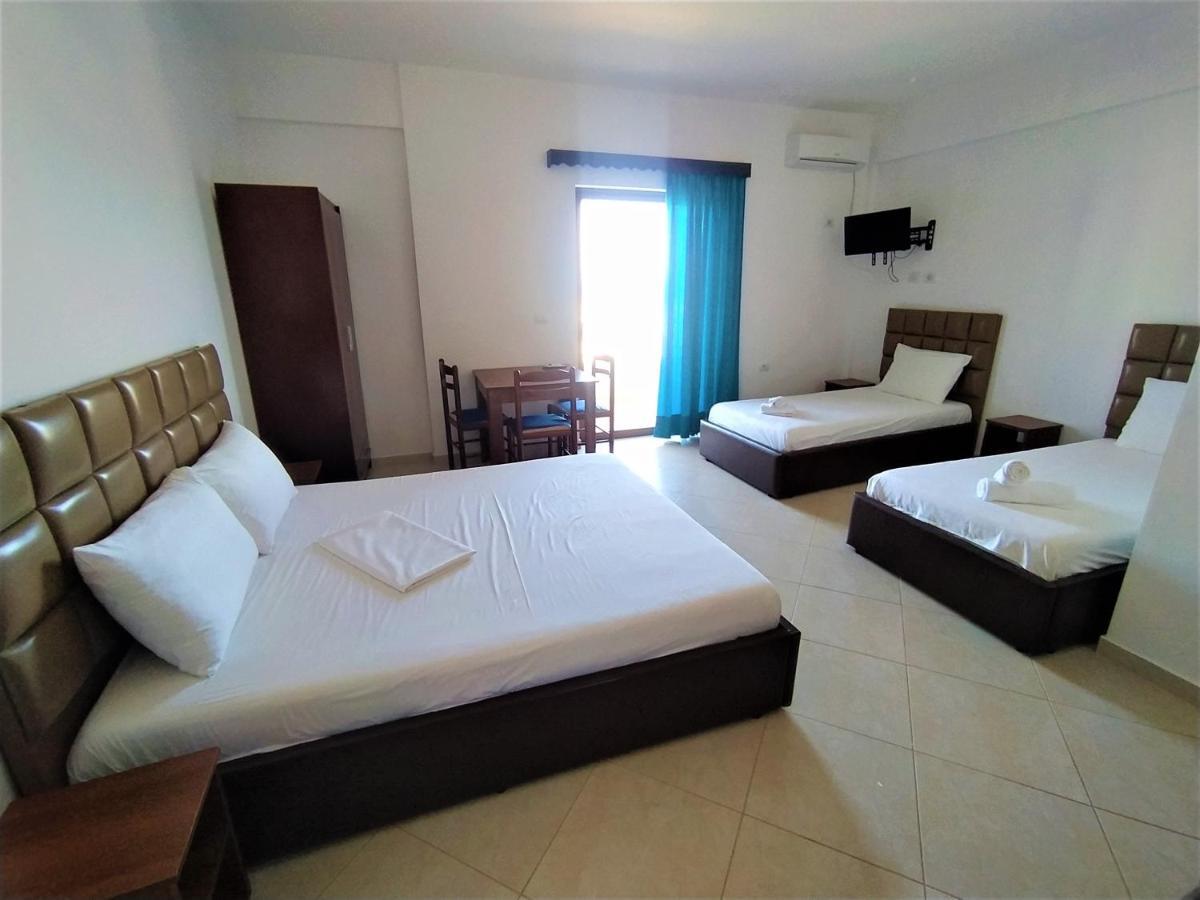 Ahmeti Rooms Ksamil Esterno foto