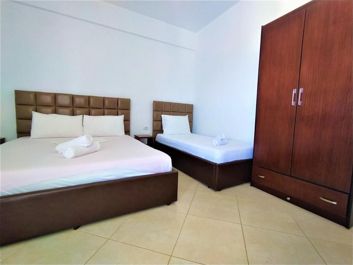 Ahmeti Rooms Ksamil Esterno foto