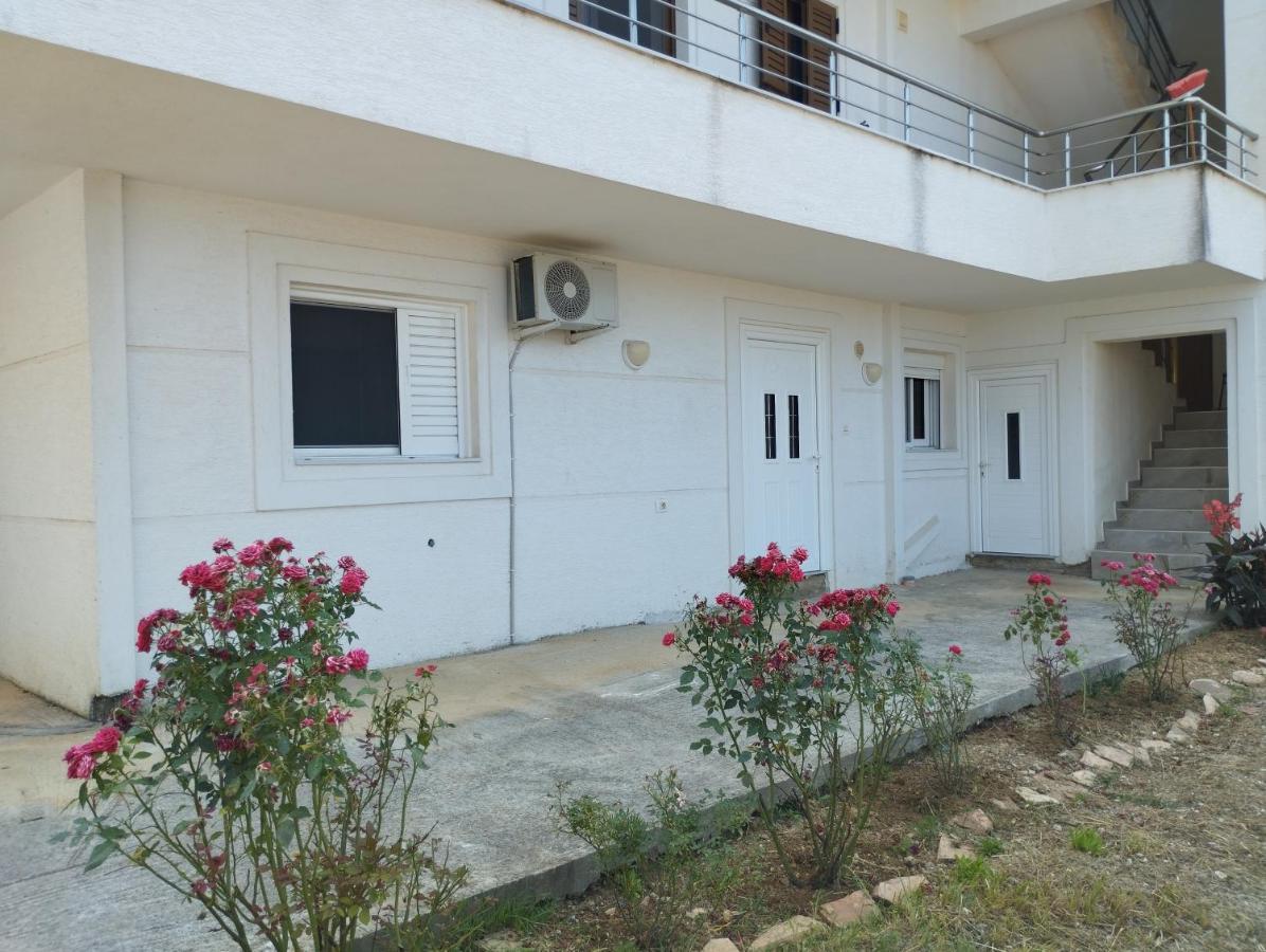 Ahmeti Rooms Ksamil Esterno foto