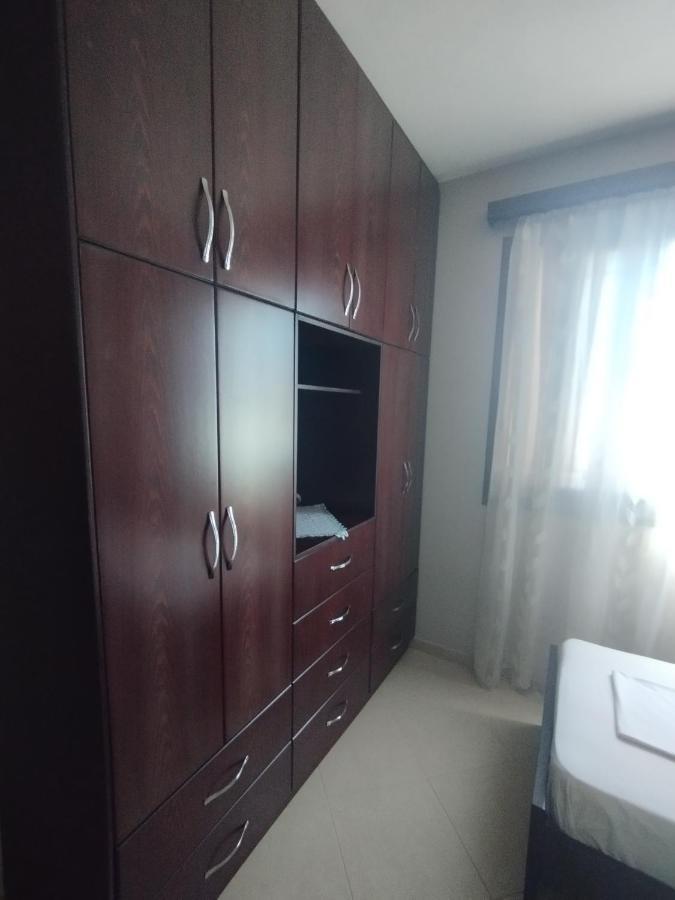 Ahmeti Rooms Ksamil Esterno foto